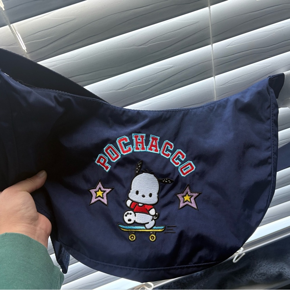 Pochacco Medium Cresent BAGGU